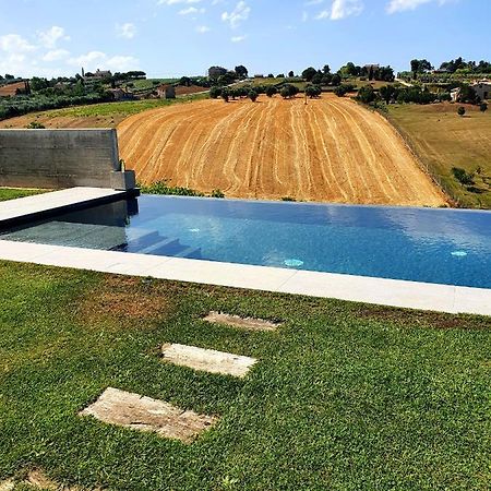 Casa Lunaria B&B Porto SantʼElpidio 外观 照片
