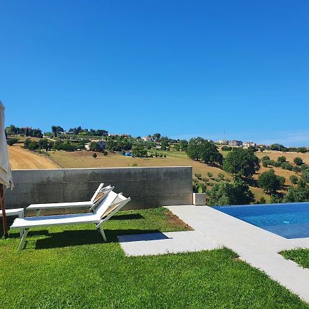 Casa Lunaria B&B Porto SantʼElpidio 外观 照片