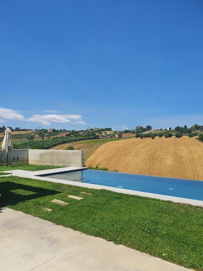 Casa Lunaria B&B Porto SantʼElpidio 外观 照片