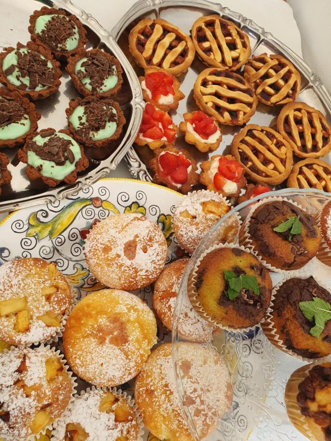 Casa Lunaria B&B Porto SantʼElpidio 外观 照片